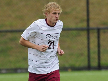 #1 Men's Soccer Advances to NE-10 Championship Match with 1-0 Win Over Le Moyne on Friday