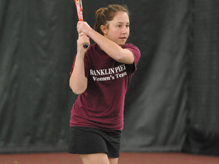 Women’s Tennis Downed by Le Moyne, 7-2