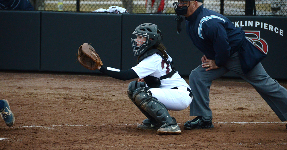 Softball closes out season, ending on solid note with split at Stonehill