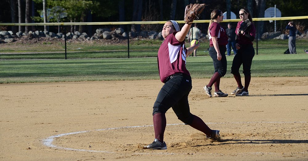 Softball Comes Up Empty, Swept by Stonehill, 10-0 (6 inn.) and 2-0