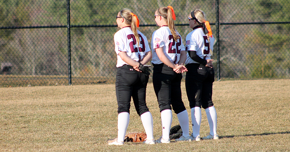 Pitching, Defense Struggle as Softball Swept by SNHU in Twinbill, 9-3 and 22-3 (5 inn.)
