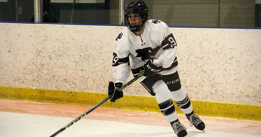 Women’s Ice Hockey Takes Care of Plymouth State, 3-0