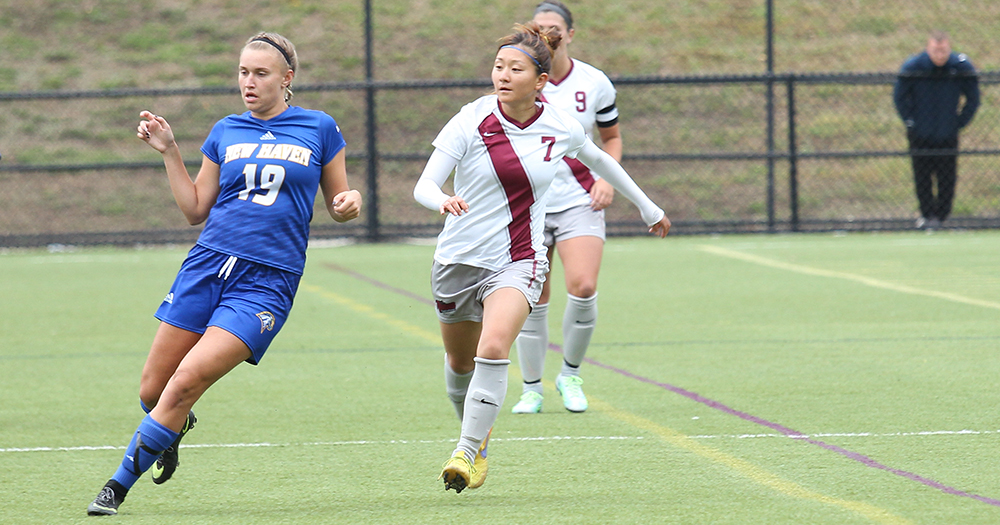 First-Half Ono Goal Leads Women’s Soccer Over SNHU, 1-0