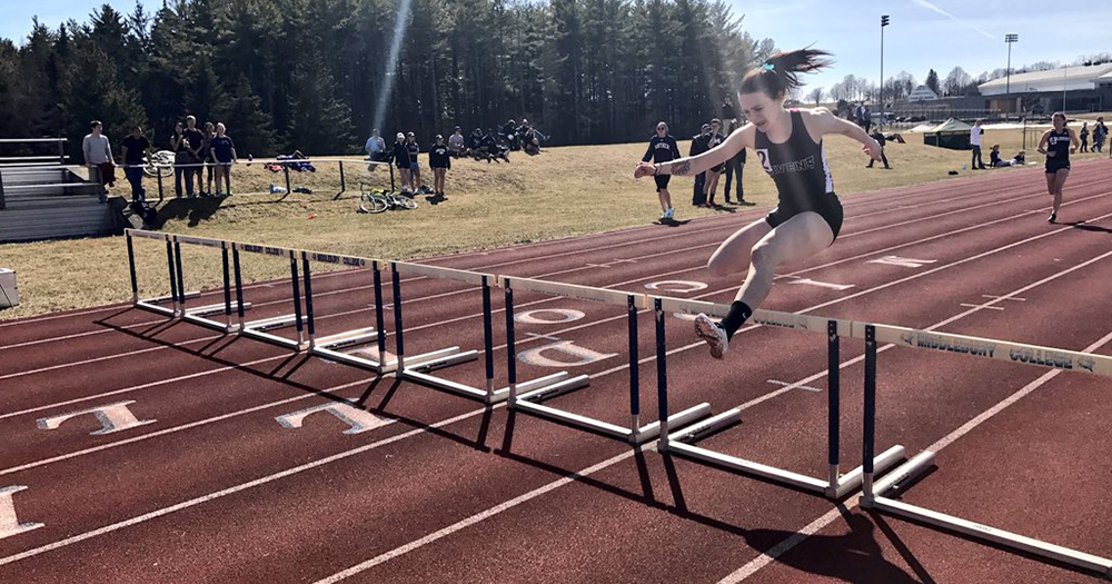 Purves Leads Women’s Track & Field at George Davis Invitational