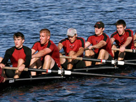 Rowing Finishes Second in Pair of Races Against Vermont this Past Weekend