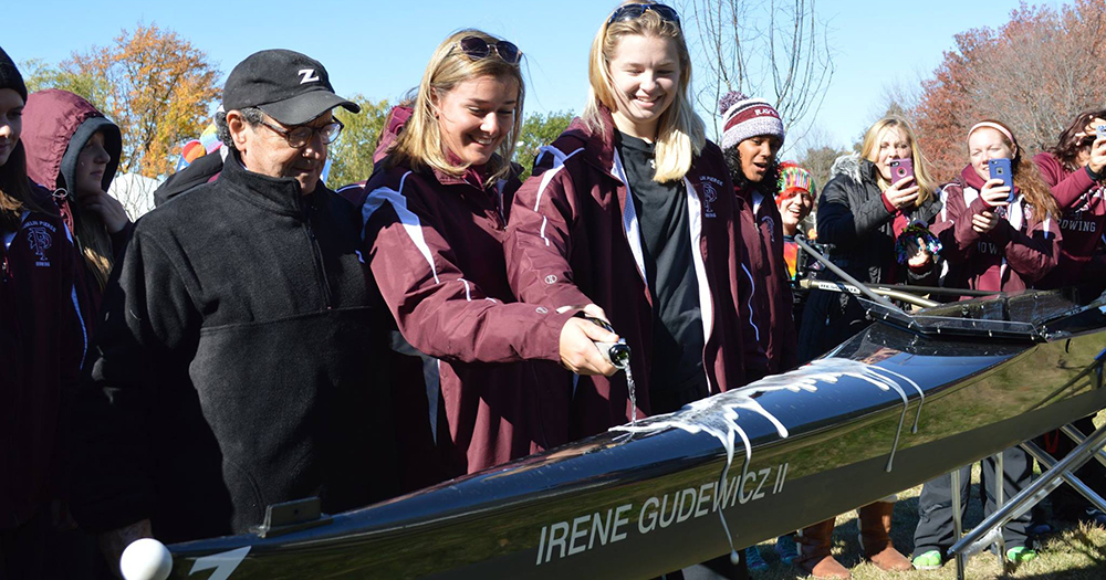 Women’s Rowing Competes at the Head of the Charles