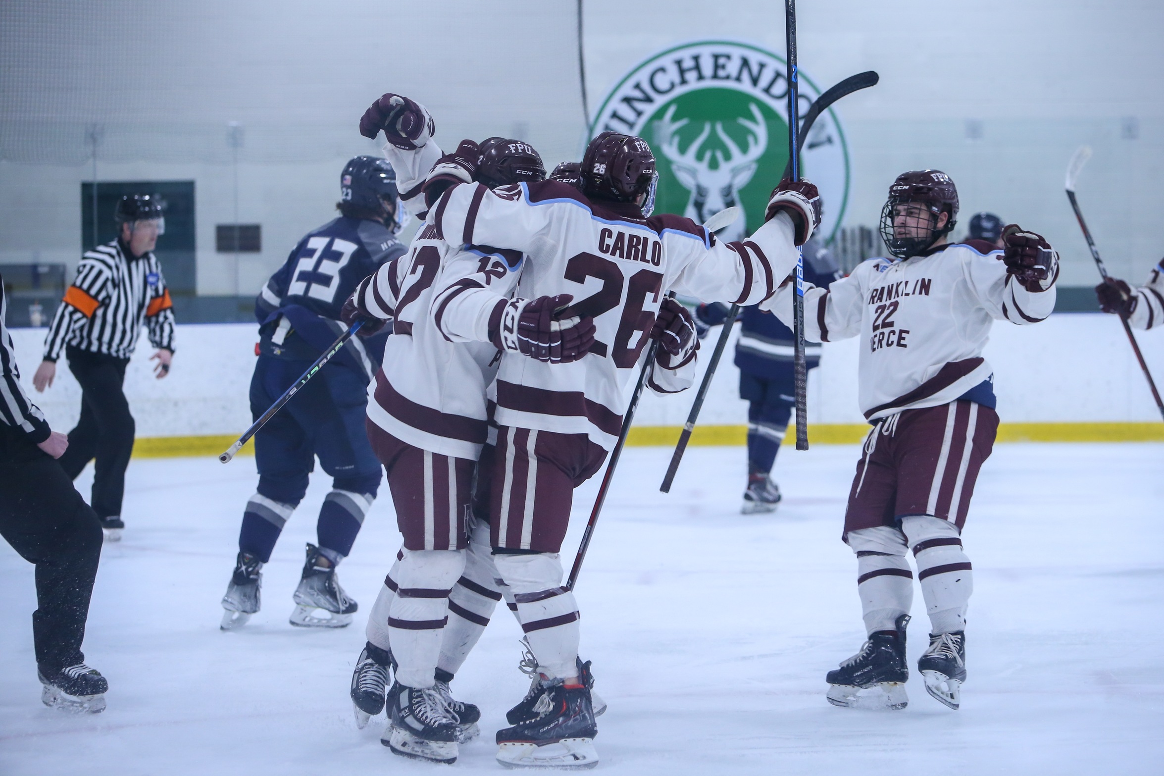 Men's Hockey Advances to NE10 Semifinals With 3-1 Win at SNHU
