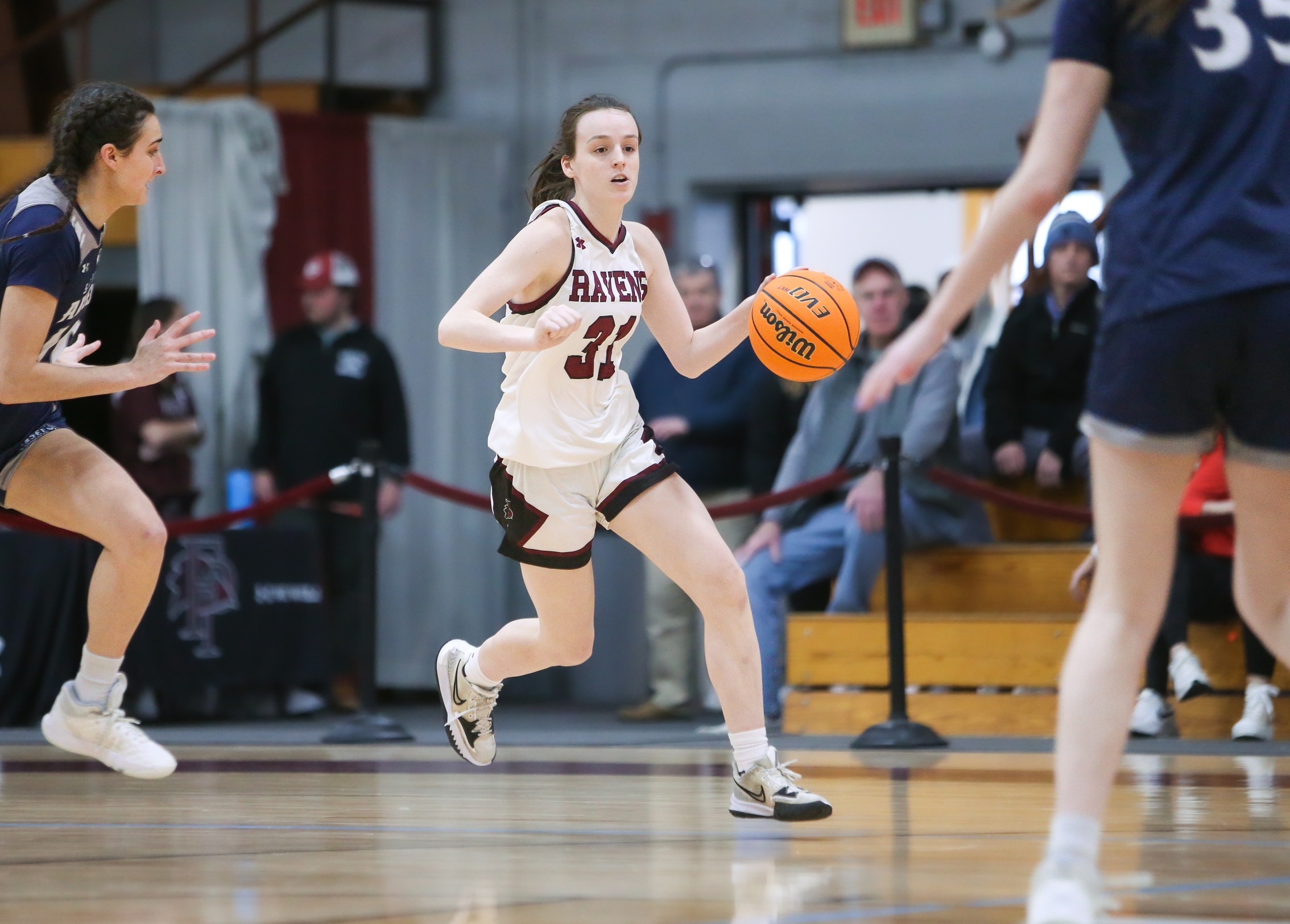 Women's Basketball Suffers 62-40 Setback at Southern Connecticut