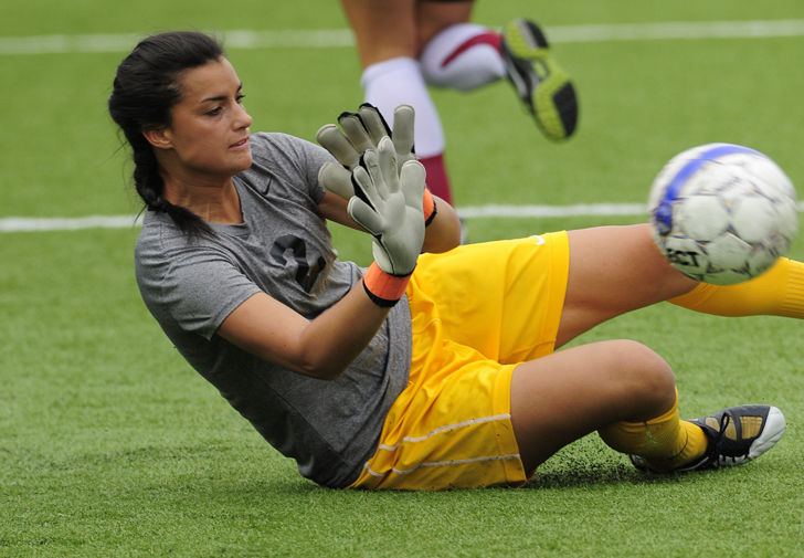 Jocelyn Leon Named NE-10 Women's Soccer Goalkeeper of the Week