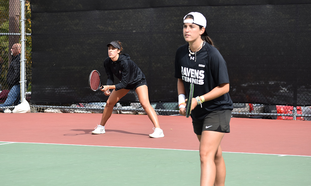 Second Straight Doubles Sweep Launches Women's Tennis Past Bentley, 5-2